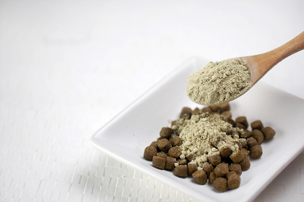 グローリードッグ&アース サプリメント みつばちパワー元気 (旧シーポランマックス) 300g シニア 犬 エイジングケア プロポリス猫 栄養補助食品 お得エコパック 【送料無料】