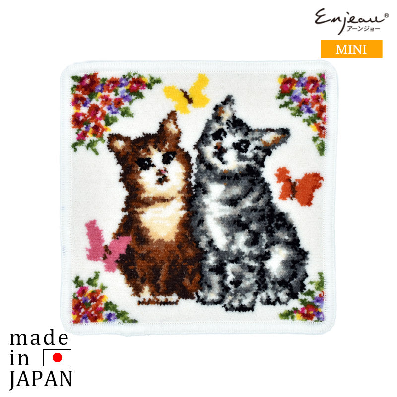 Enjeau(アーンジョー) 蝶ネコ 猫 ねこ柄 ミニハンカチ ホワイト