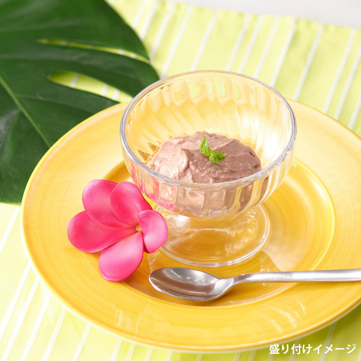 ティキキャット ベルベット サーモン ふんわりムース 80g(無添加 猫缶 ウェット キャットフード)