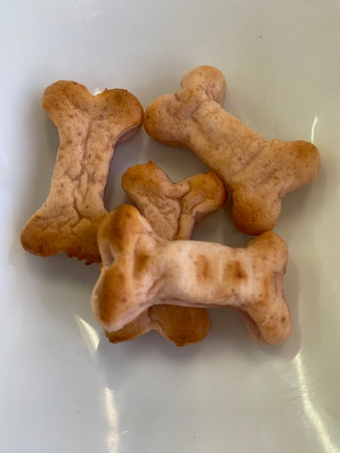 マルジョー＆ウエフク 犬ちゃんのおやつ。デリッシュクック 焼ささみ＆チーズ 4個
