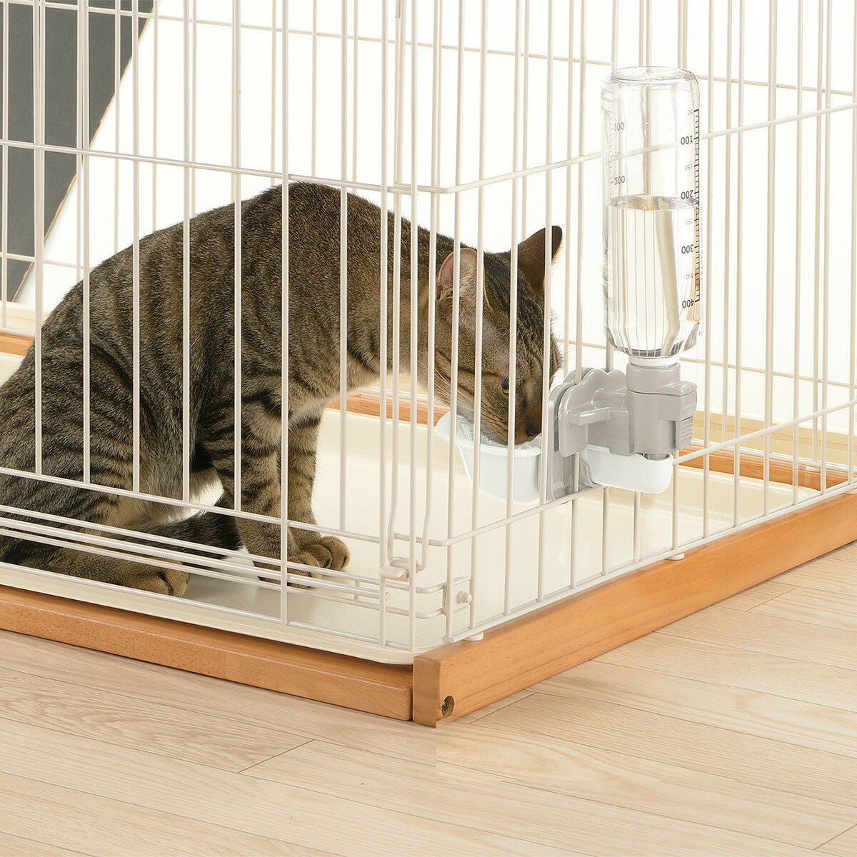 リッチェル キャットウォーターディッシュ ボトル付 S ホワイト