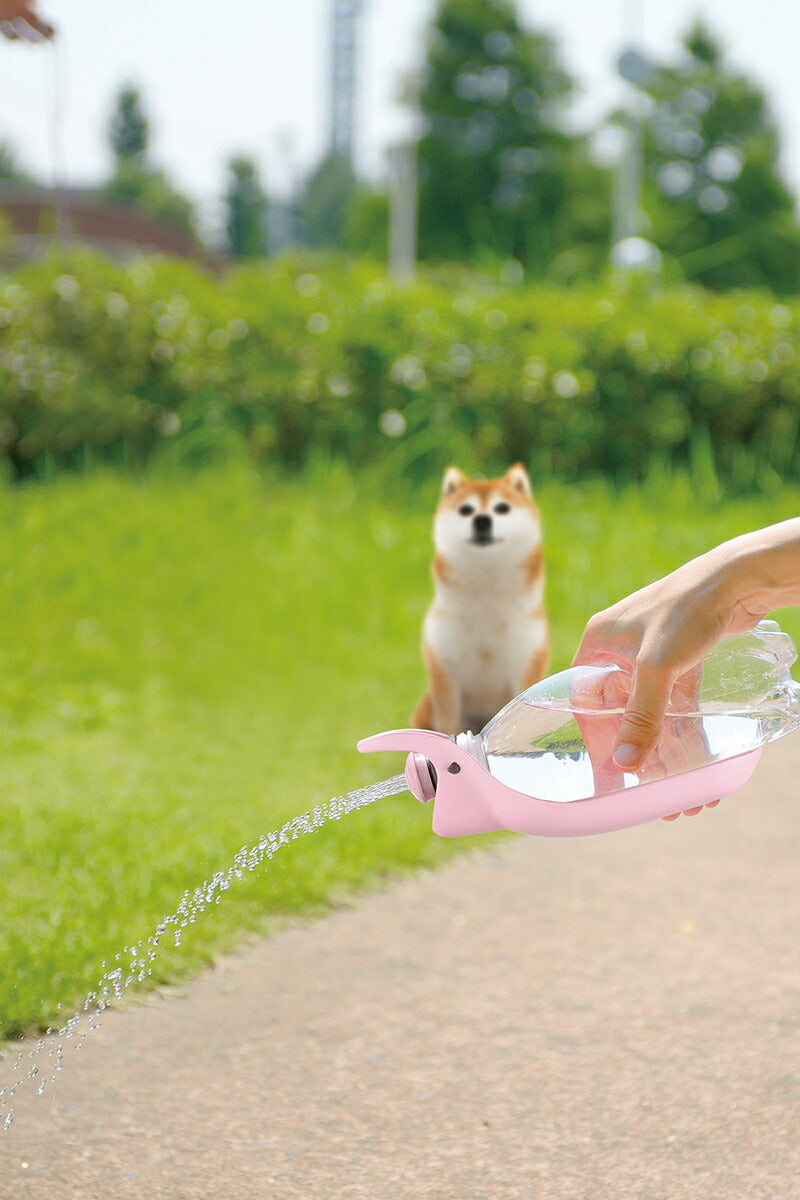 リッチェル Richell お散歩ハンディシャワー M ライトピンク 犬 給水器 水 ボトル お散歩 おでかけ ペットボトル用 マナー おしっこ